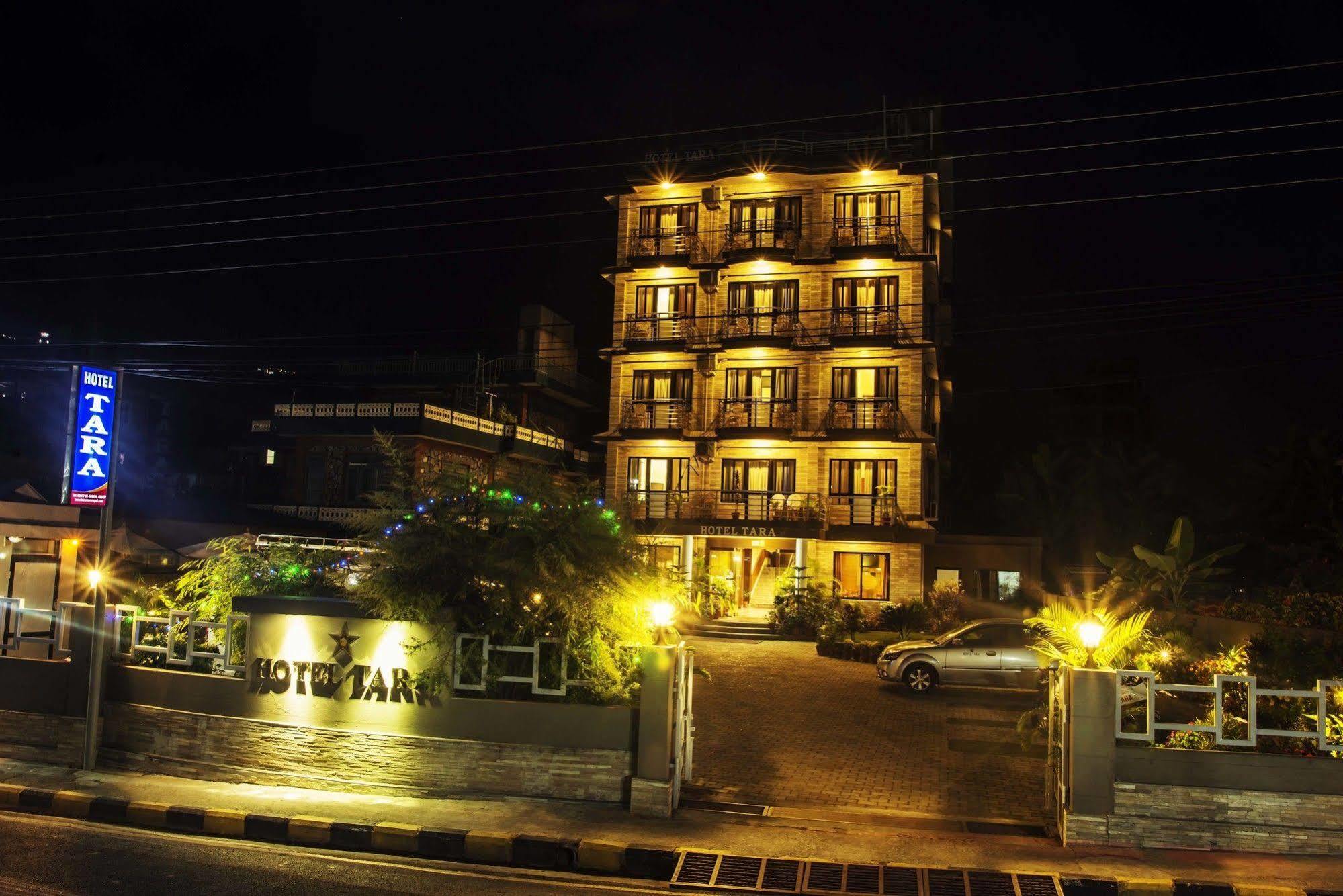 Hotel Tara Pokhara Esterno foto