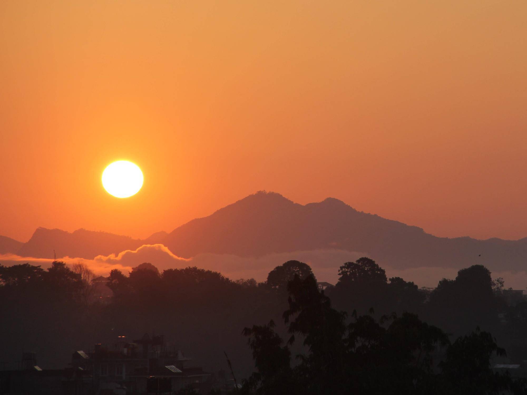 Hotel Tara Pokhara Esterno foto