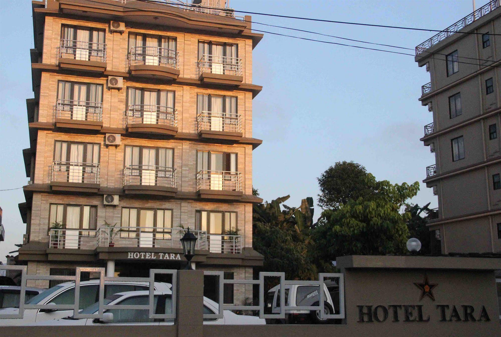 Hotel Tara Pokhara Esterno foto