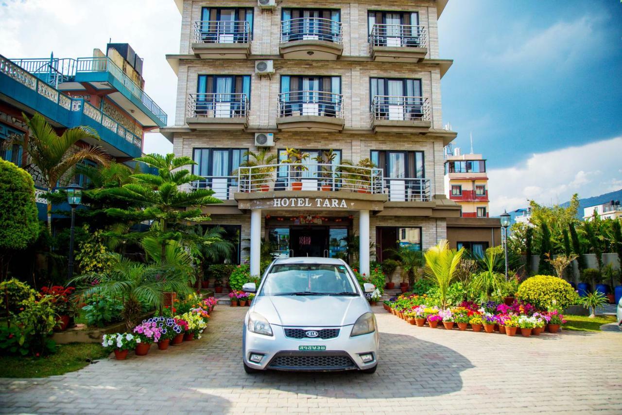Hotel Tara Pokhara Esterno foto